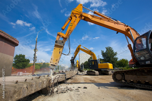 Photo: Commercial Demolition with Hydraulic Crushing Hammers Commercial Demolition with Hydraulic Crushing Hammers