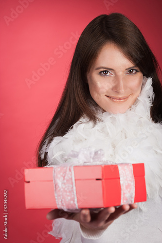 Photo: Geschenkübergabe Geschenkübergabe