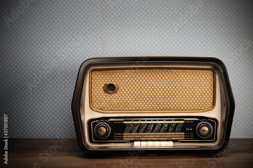 Plakat na zamówienie antique radio on vintage background
