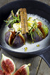 Roasting Figs with Cinnamon and Honey