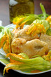 Fiori di zucca fritti