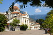 Kurhaus in Meran mit Kurpromenade