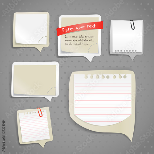 Vector: Paper text bubbles clip-art Paper text bubbles clip-art