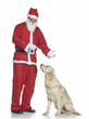 Babbo Natale premia un golden retriever