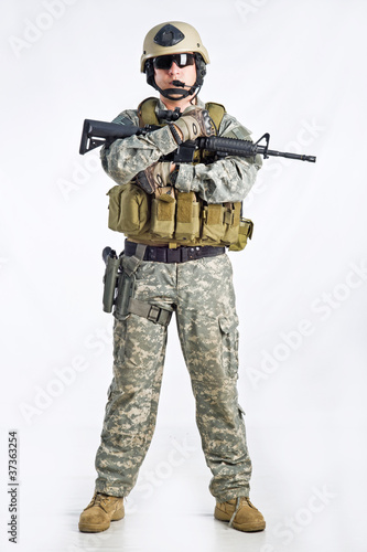 Photo: SWAT Team Officer SWAT Team Officer