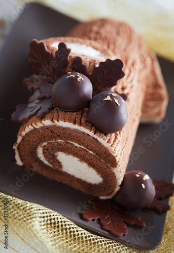 Photo: Rolled chestnut cream cake Rolled chestnut cream cake