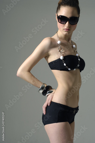 Photo: portrait of Sexy woman in bra portrait of Sexy woman in bra