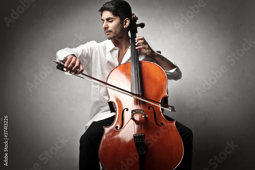 Photo: Cello player Cello player