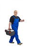 Handwerker mit Werkzeugkoffer