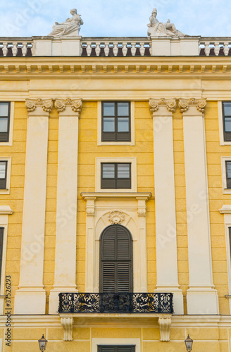 Photo: Schonbrunn Palace, Vienna, Austria Schonbrunn Palace, Vienna, Austria