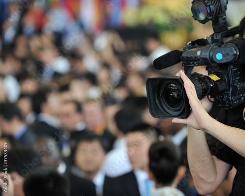 Photo: live broadcasting live broadcasting