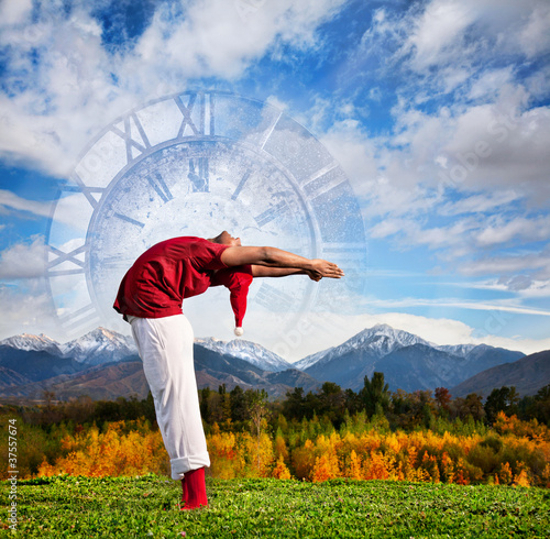 Photo: Christmas yoga as clock Christmas yoga as clock