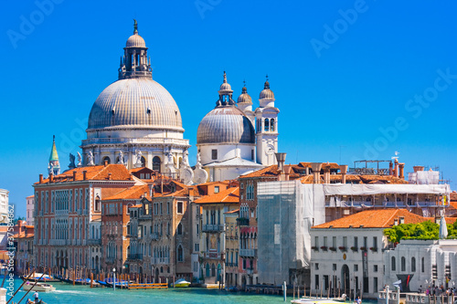 Foto: Basilica Santa Maria della Salute, Canal Grande, Venice, Italy Basilica Santa Maria della Salute, Canal Grande, Venice, Italy