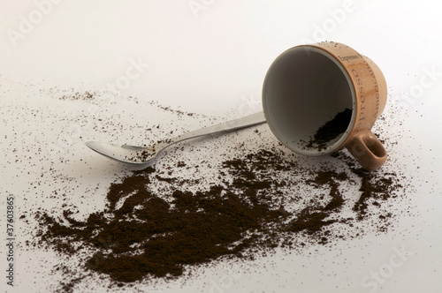 Foto: Tasse renversée Tasse renversée