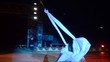 circo, un uomo vola come un angelo circo, un uomo vola come un angelo