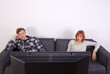 Das junge Paar auf dem Sofa Das junge Paar auf dem Sofa