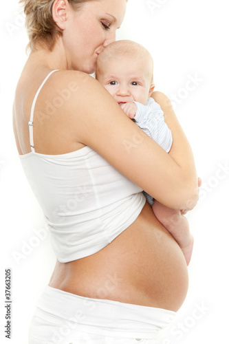 Photo: schwangere mit baby schwangere mit baby