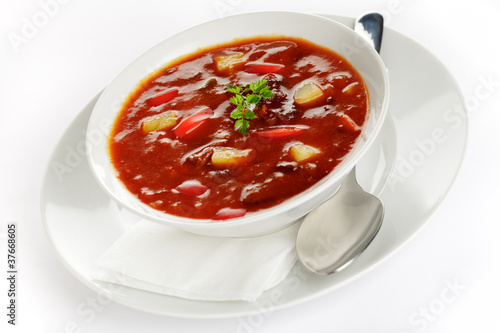 Foto: Ungarische Gulaschsuppe Ungarische Gulaschsuppe