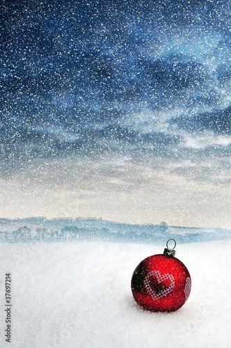 Photo: snow bauble snow bauble