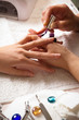 Smalto sulle unghie delle mani Smalto sulle unghie delle mani