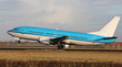 Image : blue plane taking off