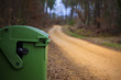 Poubelle, environnement, écologie, nature, forêt, bois