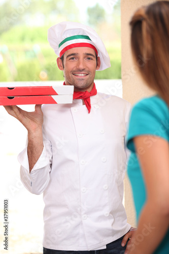 Photo: Pizza delivery man Pizza delivery man