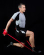 Athlet beim Fitnesstraining mit dem Fitnessband
