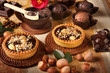 Tortine di cioccolata con nocciole