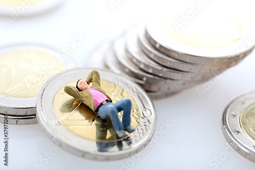 Foto: Einkommen | Steuer | Finanzen | Versicherung | Rente Einkommen | Steuer | Finanzen | Versicherung | Rente