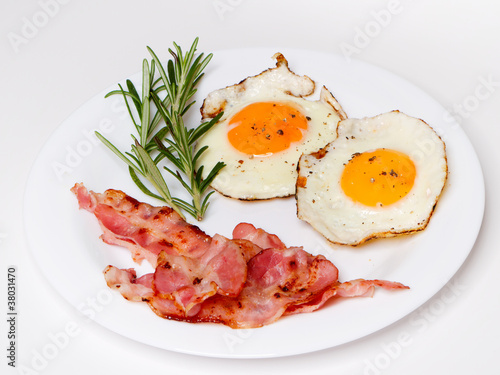 Foto: Spiegelei mit Speck Spiegelei mit Speck