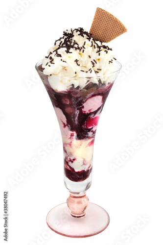 Foto: Schwarzwälder-Kirsch-Eisbecher Schwarzwälder-Kirsch-Eisbecher