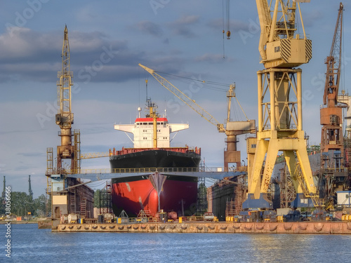 Photo: Shipyard Shipyard