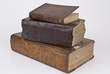 antiker Bücherstapel