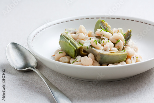 Photo: Artichokes and white beans Artichokes and white beans