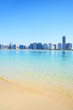 Foto: Beach in Abu Dhabi, UAE Beach in Abu Dhabi, UAE