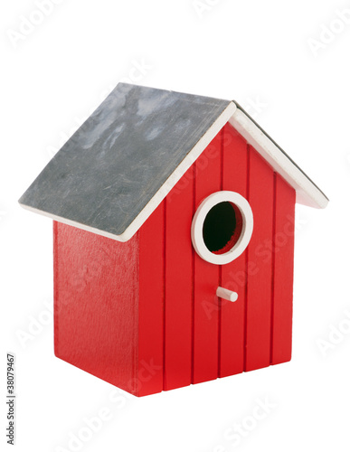 Photo: kleines rotes Vogelhaus isoliert kleines rotes Vogelhaus isoliert