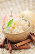 apples with cinnamon