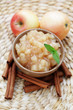 apples with cinnamon
