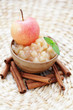 apples with cinnamon