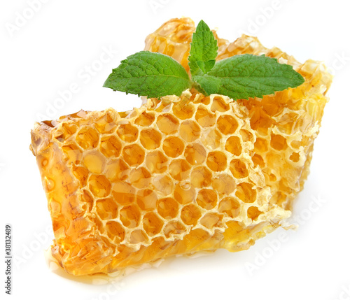 Photo: Honey honeycombs with mint Honey honeycombs with mint