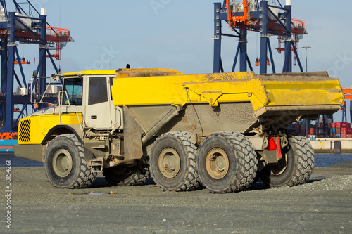 Photo: dump truck dump truck