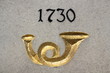 Jahreszahl mit Posthorn