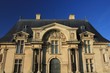 Un batiment du Chateau de Chantilly Un batiment du Chateau de Chantilly