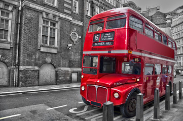 Bus rouge typique - Londres (UK)