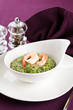 Foto: Risotto with greens and prawns Risotto with greens and prawns