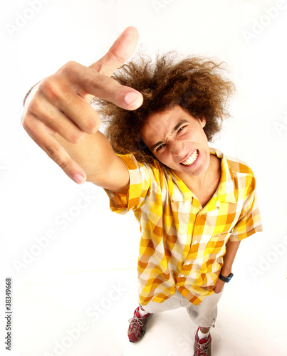 Foto: Joven rebelde estilo urbano. Joven rebelde estilo urbano.