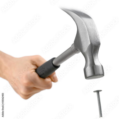 Photo: Hammer in Action, isoliert auf weiß Hammer in Action, isoliert auf weiß