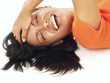 Joven mujer latina sonriendo.