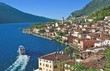 Blick über Limone am Gardasee
